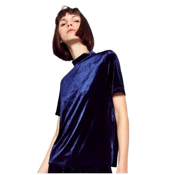 Zara Trafaluc Black Velvet Short‎ Sleeve Mock Neck T-Shirt - Picture 4 of 7